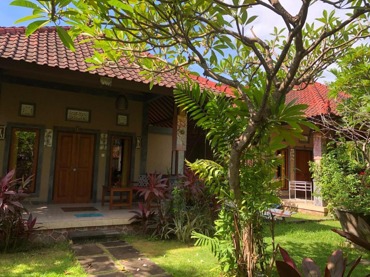 Pondok Shindu Guest House ペムテラン エクステリア 写真