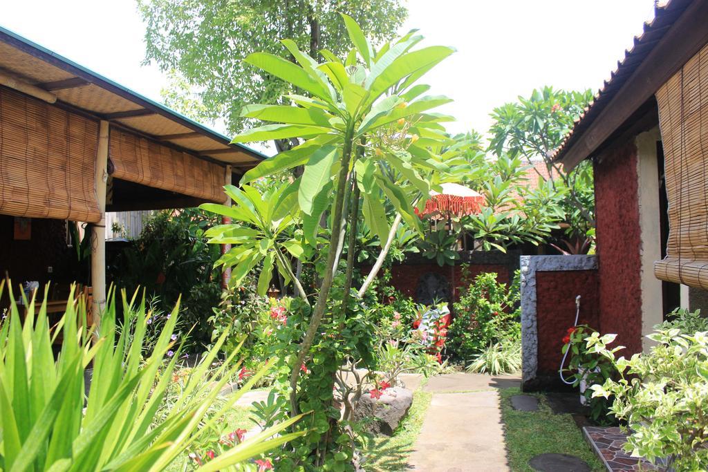 Pondok Shindu Guest House ペムテラン エクステリア 写真